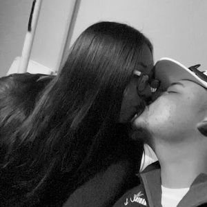 Meet your Posher, Johana